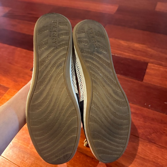 Women’s sperry size 8 boat shoes - Picture 3 of 3